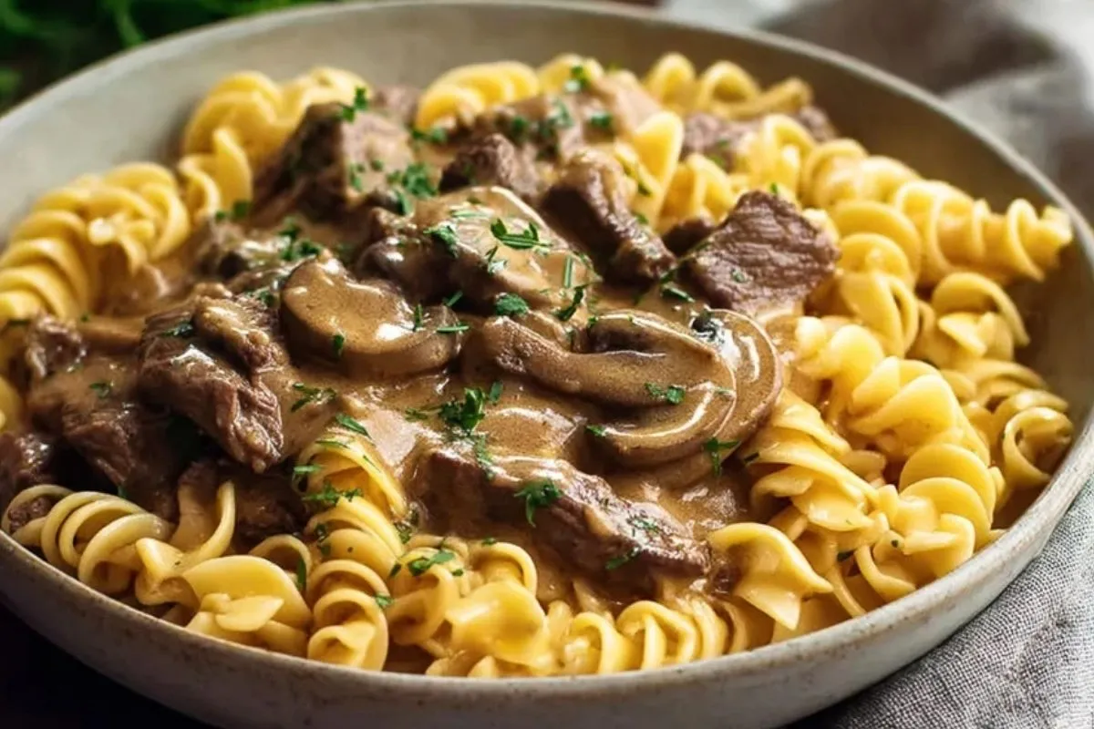 Boeuf Stroganoff Rapide à la Mijoteuse