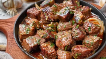 Bouchées De Steak Au Beurre À LAil