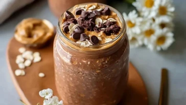 Flocons DAvoine Chocolat Cacahuète Protéinés à Préparer la Veille - 1