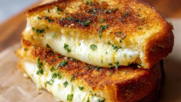 Pain Perdu Au Fromage À Lail