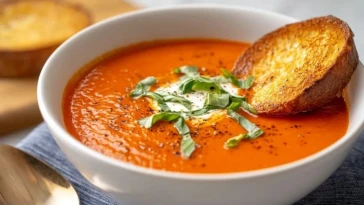 Soupe De Tomates Crémeuse